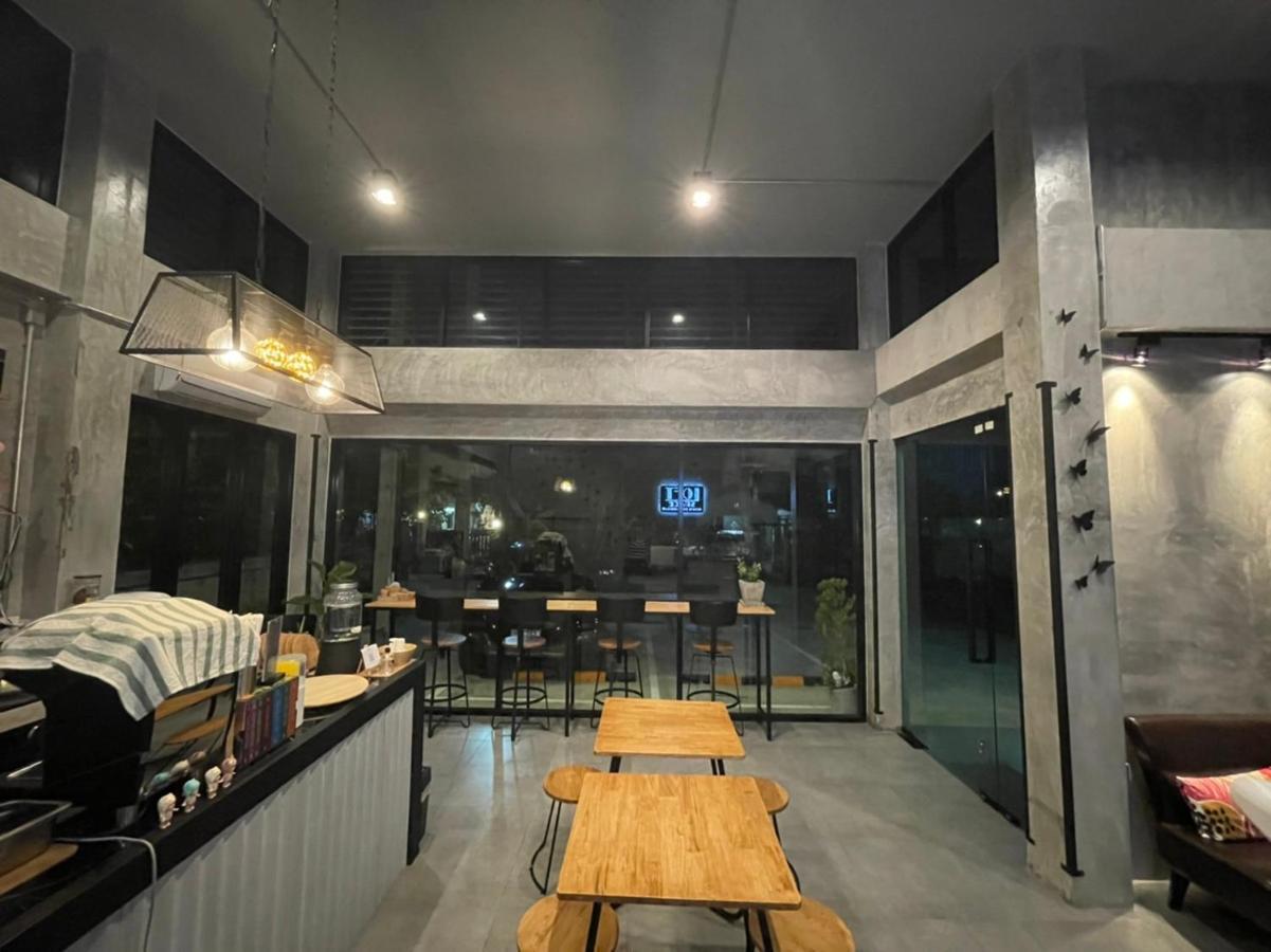 Loft Space Hotel Ranong Exteriör bild