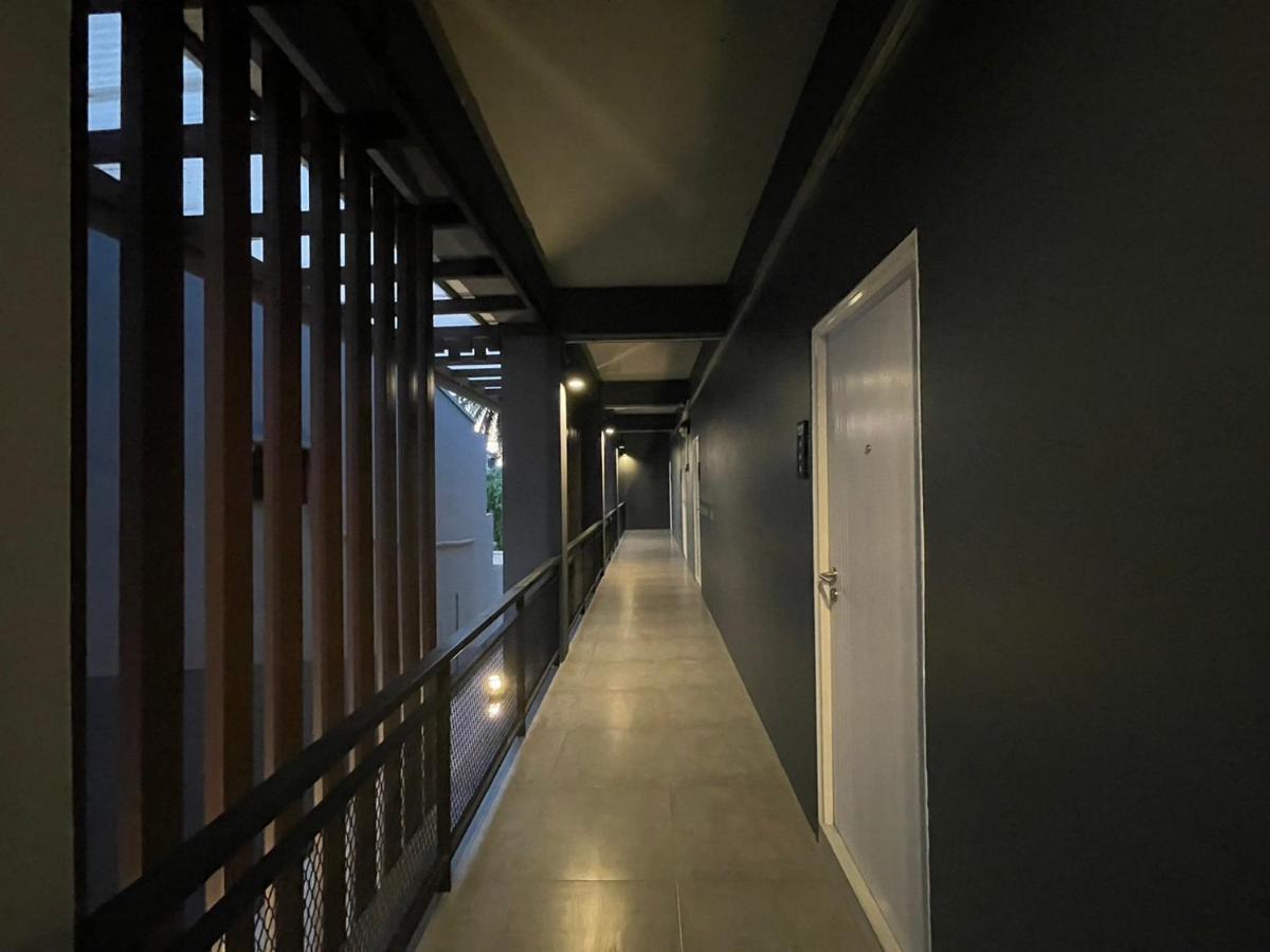 Loft Space Hotel Ranong Exteriör bild