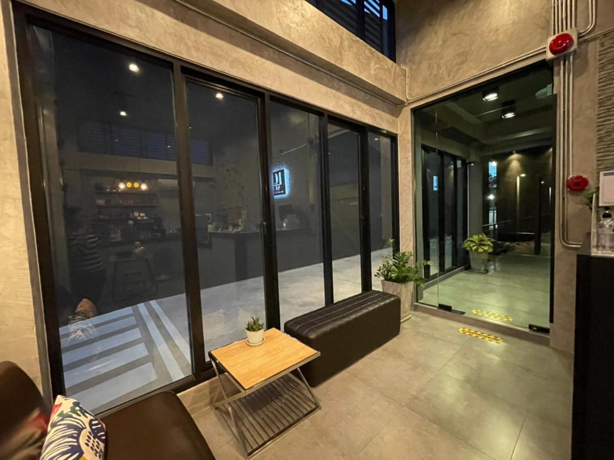 Loft Space Hotel Ranong Exteriör bild